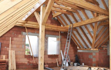 Tapnage attic trusses